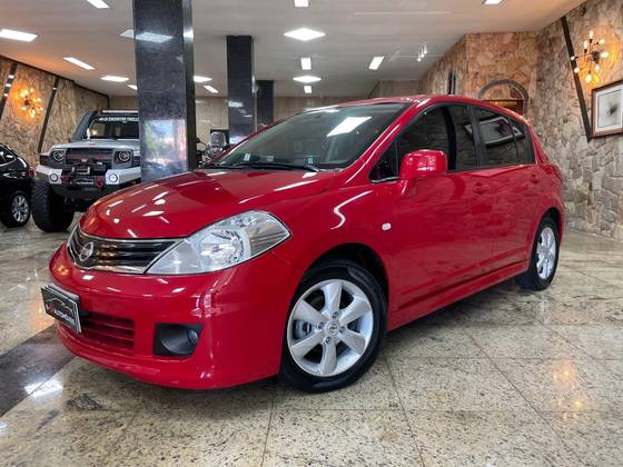 NISSAN TIIDA 1.8 SL 16V FLEX 4P MANUAL NISSAN TIIDA 1.8 SL 16V FLEX 4P MANUAL
